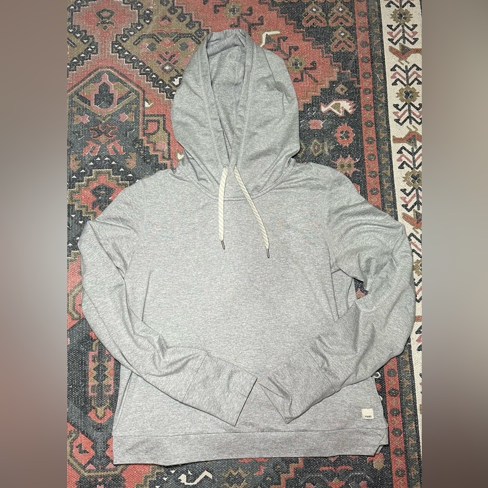 Vuori light grey medium hoodie